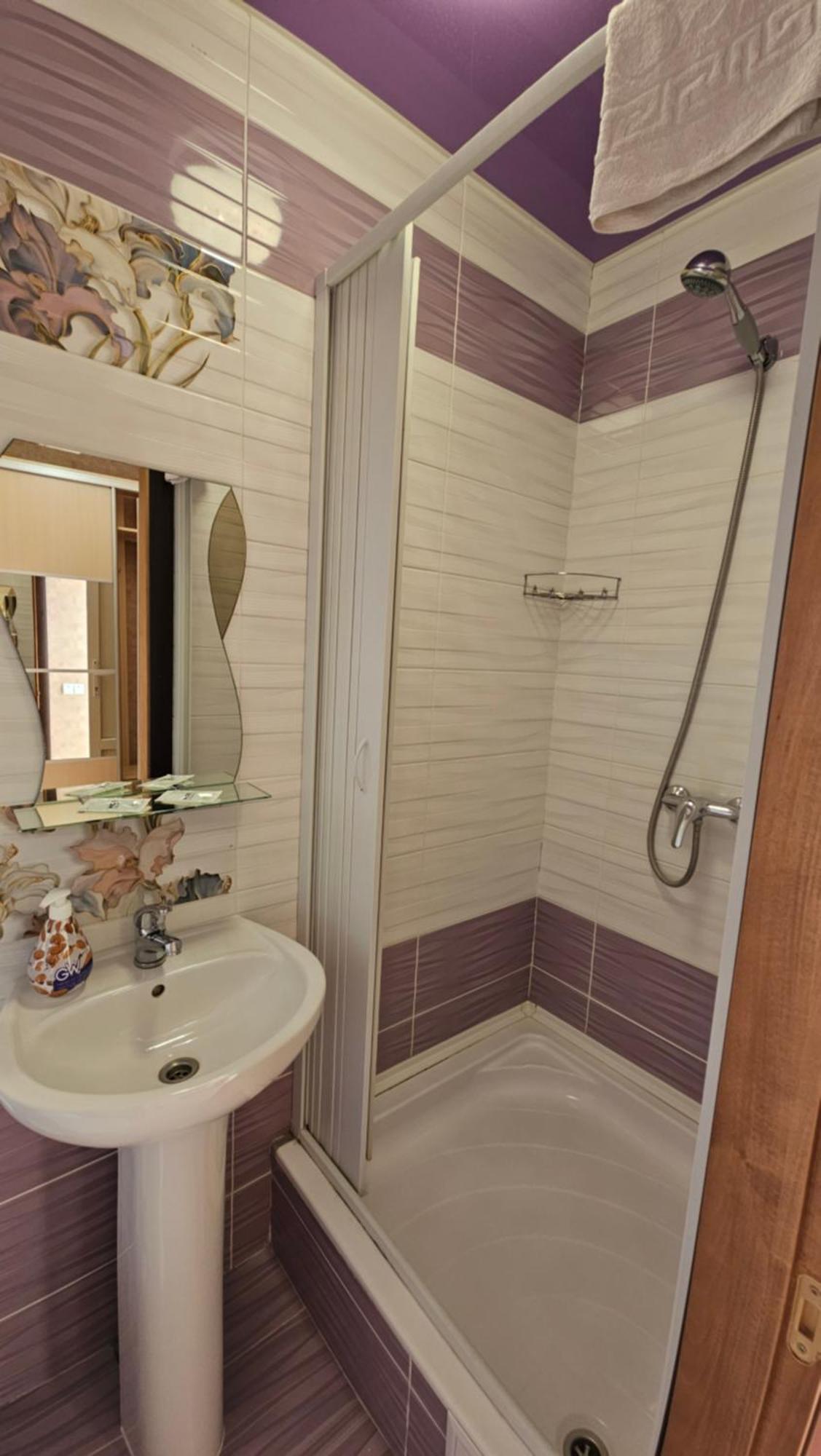 Hotel Domashniy Kamieniec Podolski Zewnętrze zdjęcie